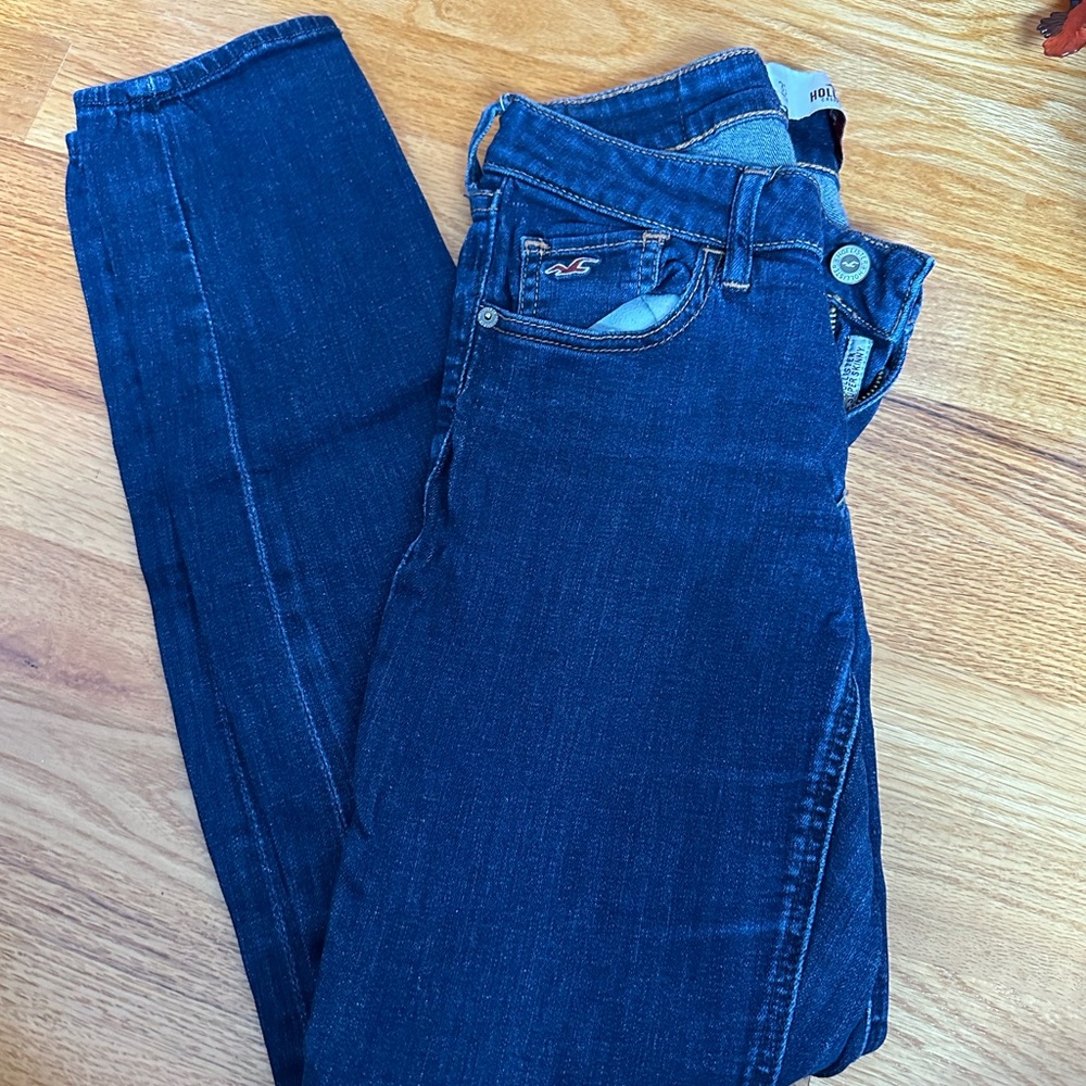 Hollister skinny jeans